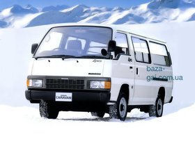 Nissan Caravan III (E24) Минивэн 1986 – 2001